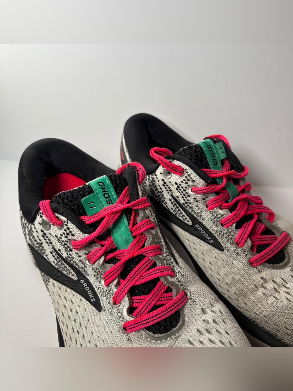 Brooks Ghost 11 Women's Running Shoes Pink White Black 8